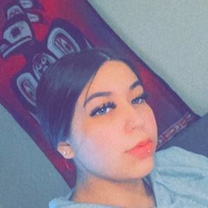 Meet your Posher, Alyssah